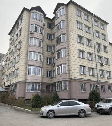 куплю квартиру парк фучика: 2 бөлмө, 72 кв. м, Жеке план, 3 кабат, Косметикалык ремонт
