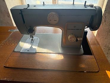 12 pro barter: Çayka 132M tikiş maşını – dolablı komplekt - Model: Чайка-132M — 1