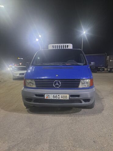 Mercedes-Benz: Mercedes-Benz Vito: 2001 г., 2.2 л, Механика, Дизель, Минивэн