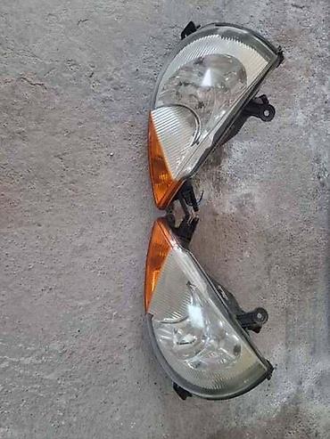 Glave motora: FAROVI ZA FORD FOCUS OD 2000. DO 2010. GOD. | SMEDEREVSKA PALANKA — 11