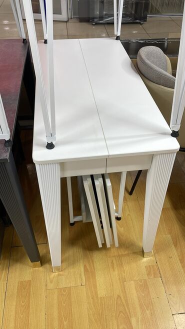 Столы для зала: 3 метровый стол трансформер. Длина: регулируется от 51 см до 3 метра — 17