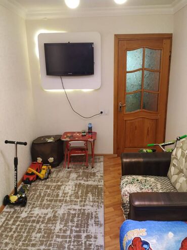 Uzunmüddətli kirayə mənzillər: Neftçilər metrosuna yaxın Baksel arenaya yaxin 5 mertebeli binanın — 9