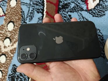 поко ф5: IPhone 11, Б/у, 64 ГБ, Черный, Чехол, 71 %