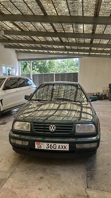 левое крыло гольф 3: Volkswagen Vento: 1997 г., 1.6 л, Механика, Бензин, Седан — 1