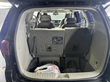 Kia: Kia Carnival: 2018 г., 2.2 л, Автомат, Дизель, Минивэн — 12