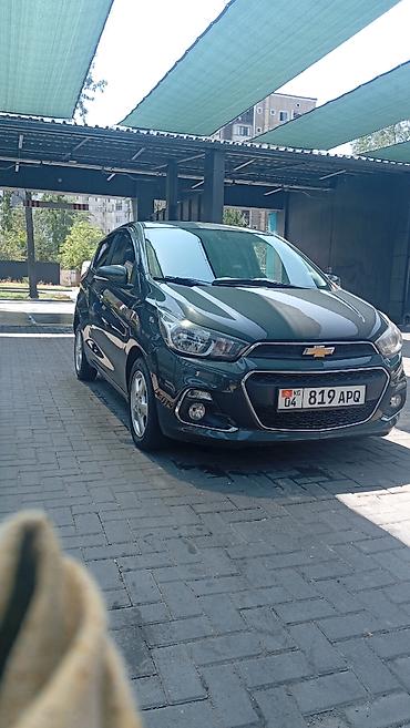 spark: Chevrolet Spark: 2016 г., 0.1 л, Вариатор, Бензин, Хэтчбэк — 1