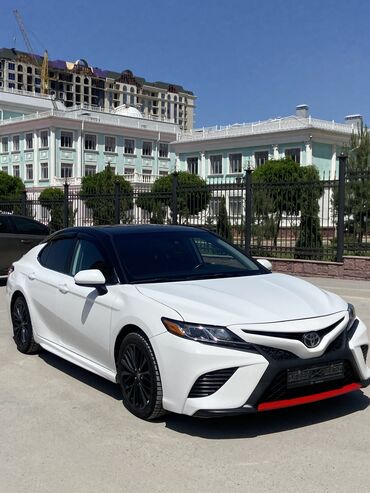 119 мотор: Toyota Camry: 2019 г., 2.5 л, Автомат, Бензин, Седан