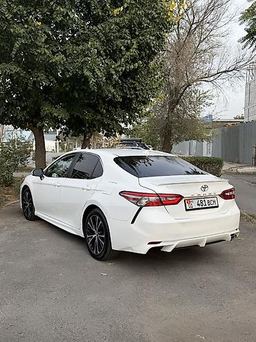 Toyota: Toyota Camry: 2019 г., 2.5 л, Автомат, Бензин, Седан — 5