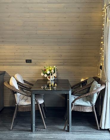 Посуточная аренда домов: 60 м², 2 комнаты, Утепленный, Теплый пол, Балкон застеклен — 12