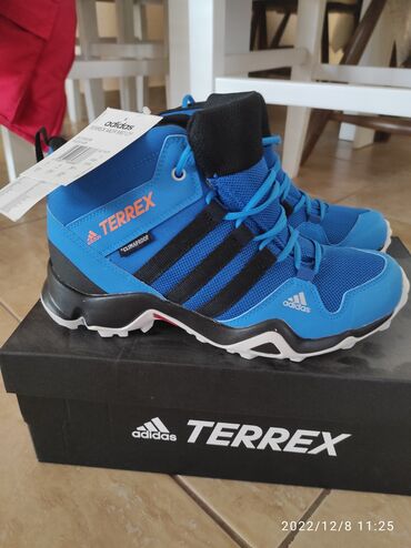 Ostala muška obuća: Adidas terex 36,d.u.gaz.23cm,nive sa etiketom! Zimske