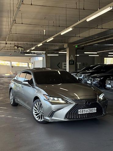 lexus hybrid: Lexus ES: 2022 г., Гибрид, Седан — 2