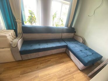 уголок мебели: Угловой диван, цвет - Синий, Б/у