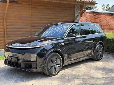 Lixiang L8: 2024 г.