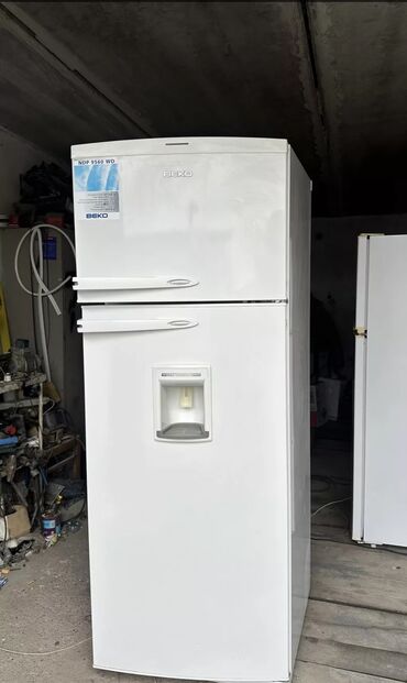 приём холодильников: Муздаткыч Beko, Колдонулган, Эки камералуу, No frost, 25 * 170 * 25