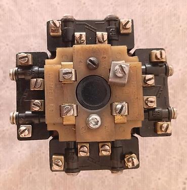 joystic: Krestovin Sənaye tipli joystick tipli istiqamətləndirici idarəetmə — 8