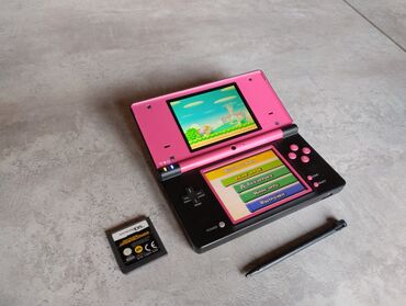 руль для пс3: Портативная игровая консоль Nintendo dsi.Есть на корпусе маленькие