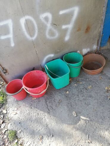 Другие емкости: Вёдра(3шт)+тазы эмалиров. в отличном — 2