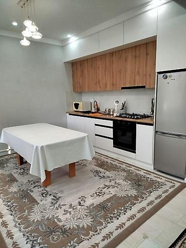 Продажа коттеджей и домов: Продаётся уютный и современный дом в ж/м Ак-Орго! Дом расположен по at lalafo.kg — 10 Продажа коттеджей и домов: Продаётся уютный и современный дом в ж/м Ак-Орго! Дом расположен по — 10