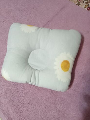 ортопедический подушка для новорожденных: Плед, Б/у