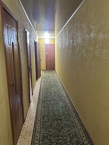 Продажа коттеджей и домов: ПРОДАЕТСЯ ДОМ🏡 В ж/м Учкун, по улице Шабдан Баатыра, на первой линии — 9