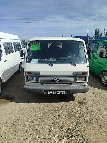 автомобиль пассат: Volkswagen LT 28 фургон - Тип кузова: цельнометаллический фургон — 1