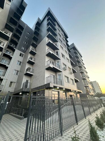квартира керек васток5: 1 комната, 36 м², 106 серия улучшенная, 8 этаж, ПСО (под самоотделку)