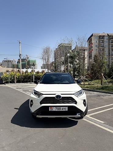 шины на тойота: Toyota RAV4: 2019 г., 2.5 л, Автомат, Гибрид, Кроссовер — 1