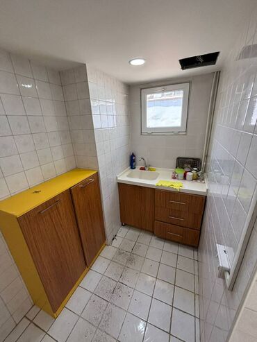 Anbar və emalatxanalar: VASITECIYEM XIDMET HAQQI 20%TESKIL EDIR. Xetai rayonu Hezi Aslanov -da lalafo.az — 10 Anbar və emalatxanalar: VASITECIYEM XIDMET HAQQI 20%TESKIL EDIR. Xetai rayonu Hezi Aslanov — 10