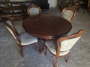 Stilski trpezarijski stolovi: Stilski trpezarijski stolovi na lalafo.rs — 2 Stilski trpezarijski stolovi: Stilski trpezarijski stolovi — 2