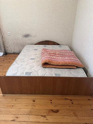 Yataq otağı dəstləri: Yataq otağı dəsti - Tərkib: 3 qapılı qarderob (mərkəzdə iri güzgü — 2