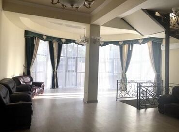 Продажа домов: Дом, 609 м², 8 комнат, Риэлтор, Косметический ремонт — 10