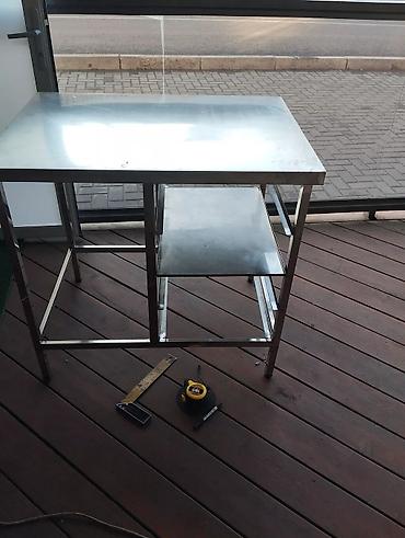 Другое оборудование для фастфудов: Стол нержавейка договорная можем сделать любой под вашим требованиям — 16