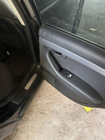 Audi: Audi A4: 2005 г., 2 л, Вариатор, Бензин, Седан — 5