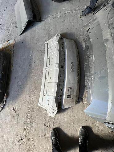 Крышки багажника и комплектующие: Крышка багажника Kia, 2021 г., Б/у, Оригинал — 10