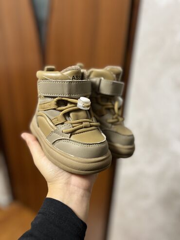 обувь рабочий: Детская обувь, 20 размер, модель унисекс