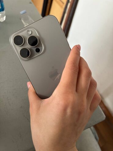 матовое стекло: IPhone 15 Pro Max, Колдонулган, 256 ГБ, Natural Titanium, Коргоочу айнек, Каптама, Куту, 88 %