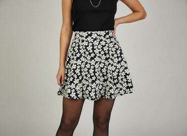 satynowe spódnice plisowane: Women`s skirt, size M (EU 38)