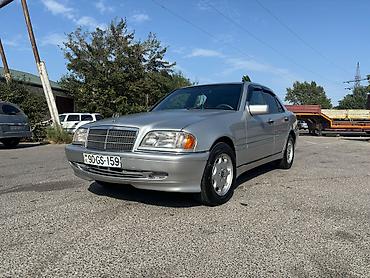 mersedes babin: Mercedes-Benz C-Class: 2 l | 1994 il Sedan — 8