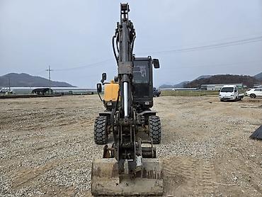 Экскаваторы: Экскаватор, Hyundai, Колесный — 12