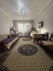 продажа квартир трёх комнатную аламидин 1: 3 комнаты, 58 м², 104 серия, 1 этаж, Косметический ремонт