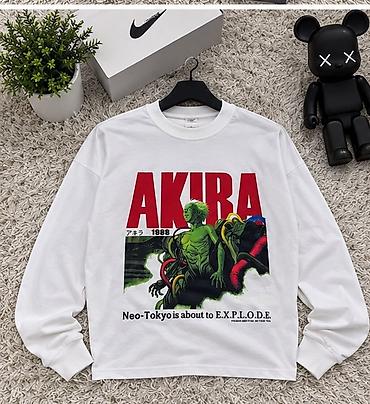Лонгсливы унисекс, белые, с принтами на выбор: 1) Akira — крупный
