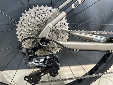 Şosse velosipedləri: CUBE Nuroad EX gravel velosipedi - Çərçivə: yüngül alüminium, daxili — 19