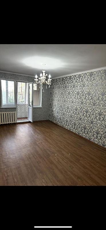 3 комнаты, 58 м², Дордой Плаза ТРЦ 104 серия, 5 этаж, Косметический ремонт