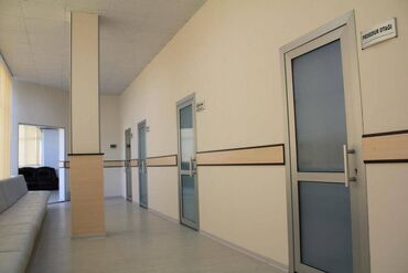 Kommersiya daşınmaz əmlakının satışı: Sumqayıt şəhərinin mərkəzində 380 kvm sahəsi olan təmirli klinika — 11