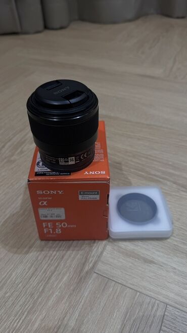 объективы для телефона: Объектив Sony FE 50mm F1.8 (SEL50F18F), байонет E-mount