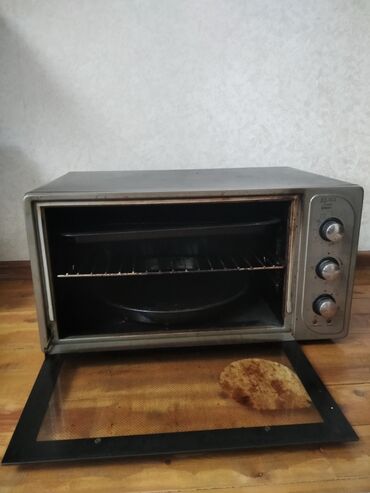 набор бу: Продаю электрическая духовка (печь ) в хорошем состоянии