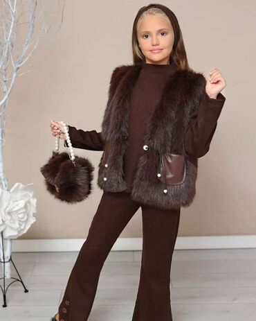 Kompleti: Komplet: Pantalone, Prsluk — 5