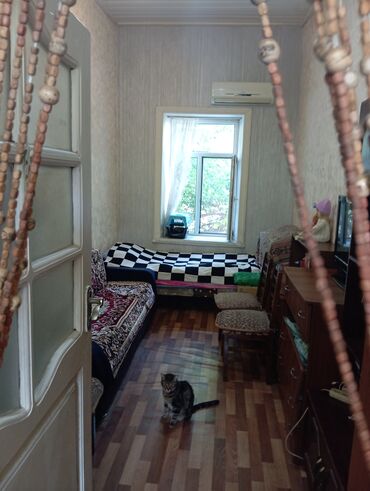 купить квартиру в баку ясамал: Bakı, 28 May, 1 otaqlı, Köhnə tikili, m. Sahil, 28 kv. m