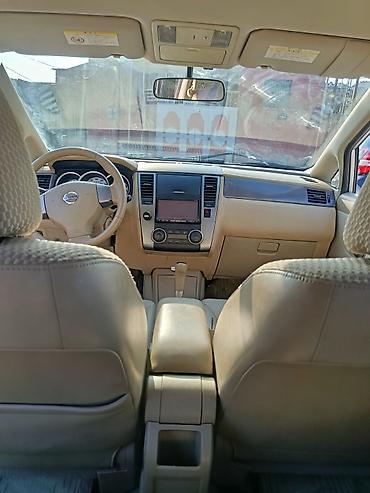 nissan mator: Nissan Tiida: 1.5 l | 2011 il Hetçbek — 6