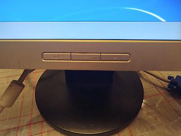 Monitori: Stari retro HP monitor za kompjuter, desktop racunar. Visina ekrana na lalafo.rs — 9 Monitori: Stari retro HP monitor za kompjuter, desktop racunar. Visina ekrana — 9